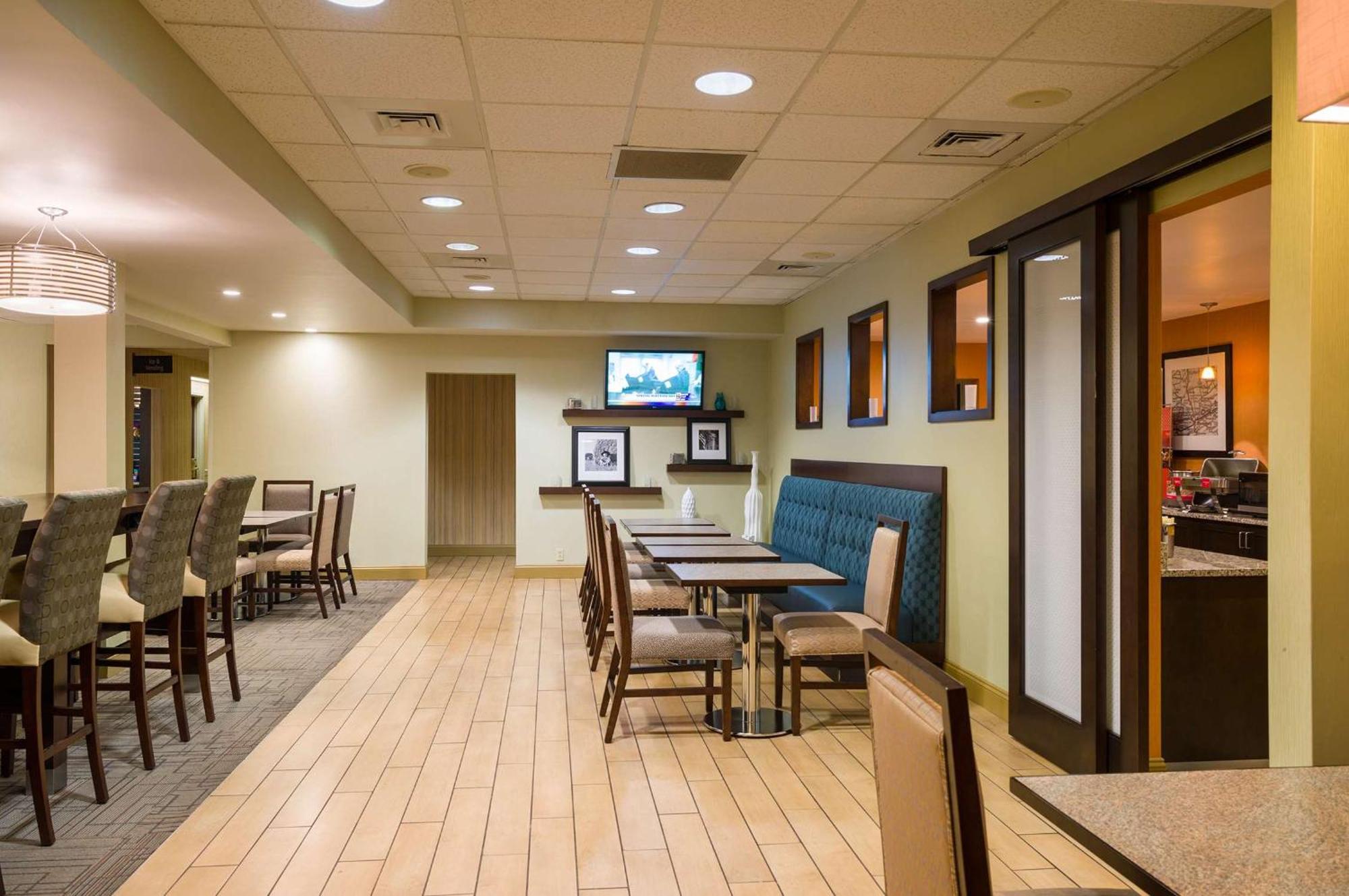 Hampton Inn Danville Ngoại thất bức ảnh